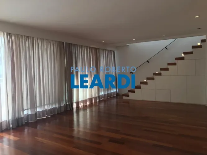 COBERTURA - VILA MADALENA - SP