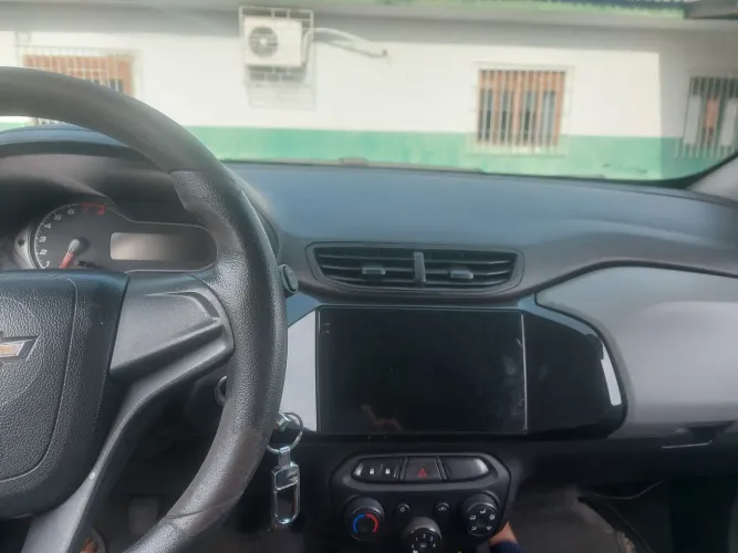 Chevrolet Onix JOY Hatch 1.0 8V Flex Mec. 4P 2018