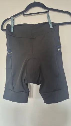 Short para bicicleta modelo feminino