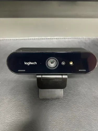 Webcam Logitech Brio 4K - Imagem Profissional - Perfeita 