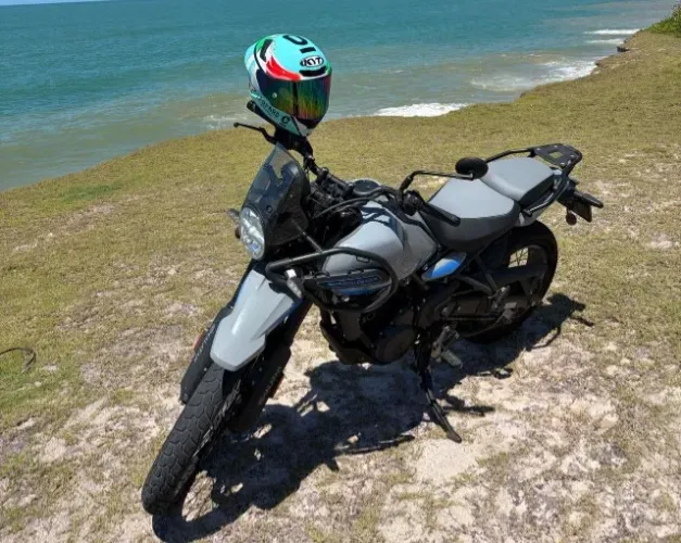 Royal Enfield Himalayan 450 2026 - Apenas 2.000 km - MuitoNova