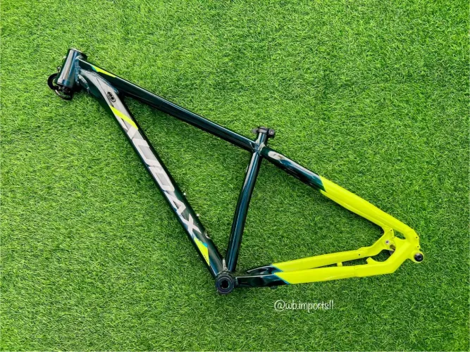 Quadro Audax adx 300 Tam 15