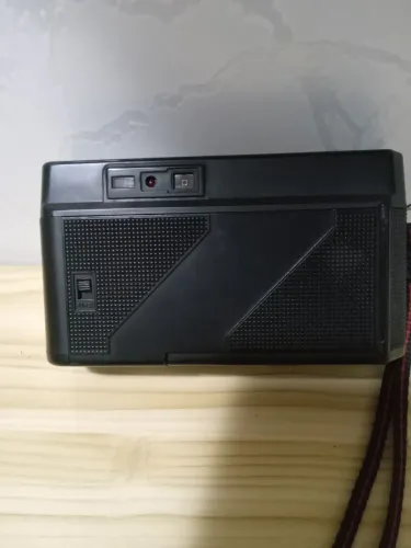 Camera compacta yashica