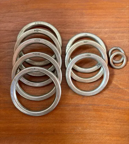 Argola de Alpaca Cornetão