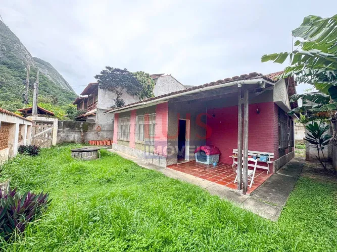 Casa linear com 2 dormitórios à venda, 155 m² por R$ 1.800.000 - Itacoatiara - Niterói/RJ