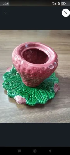 Antigo cachepô em cerâmica com prato