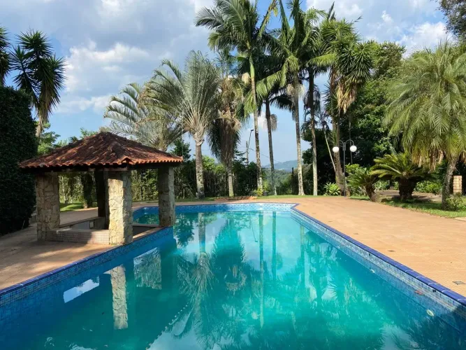 Chácara à venda no Condomínio Porta do Sol 2.430 m²