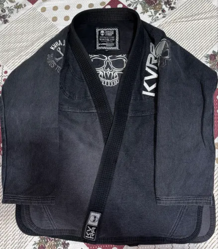 Kimono KVRA Jiu Jitsu A1