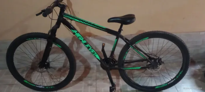 Vendo bicicleta high levei aro 29 freio a disco com nota de comprar por 850