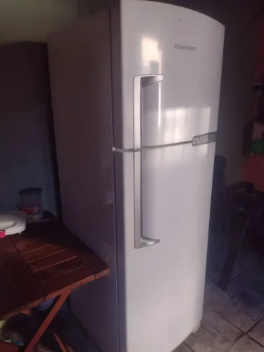 Geladeira Brastemp Frost free 390 LT focionando perfeita