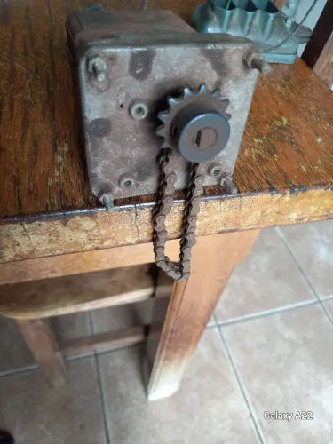 redutor mini funcionando, para quem gosta de motores eletricos .