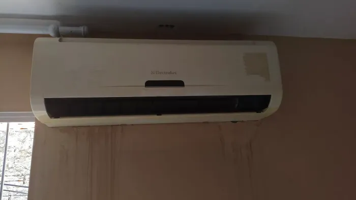 Ar condicionado Eletrolux com Defeito