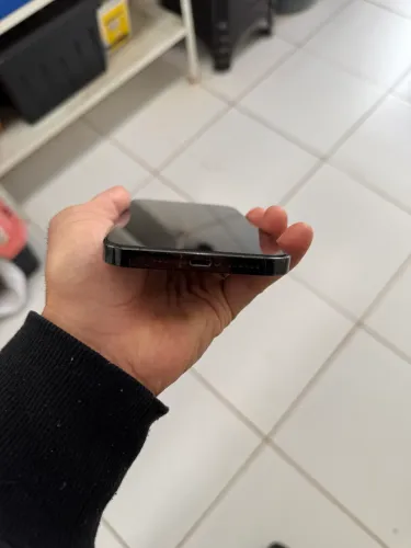 iPhone 14 Pro Max - Preto - 128 GB