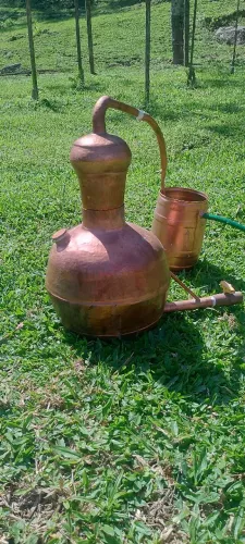 Alambique de cobre caseiro