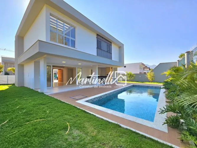 Casa moderna e já com toda marcenaria pronta 4 quartos em Alphaville Jacuhy - Serra - ES