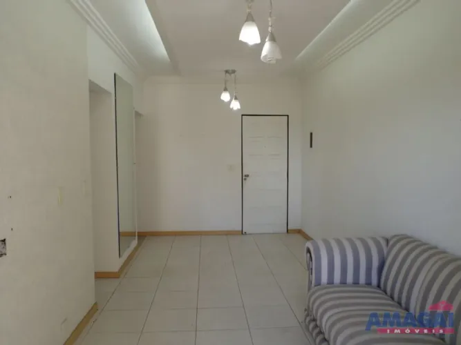 Apartamento de 2 quartos para alugar no Centro de Jacareí SP