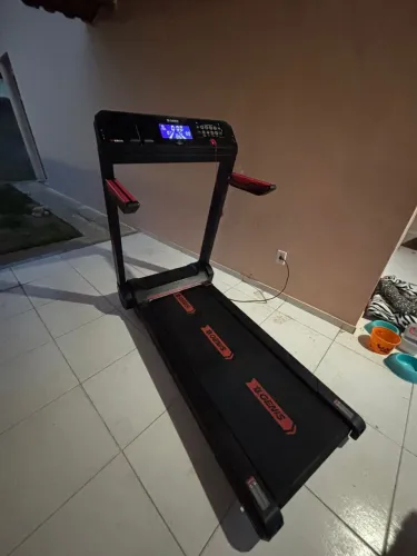 Esteira ergométrica dobrável GT 2500 GENIS POLISHOP