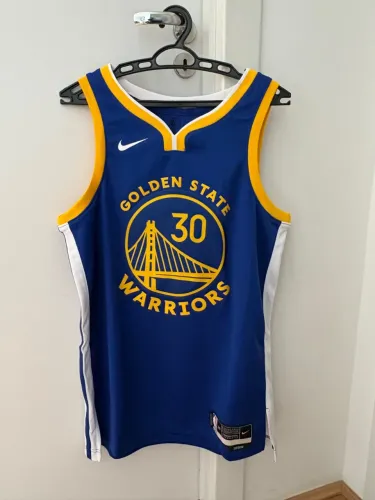 Jerseys Boston + Golden state