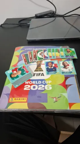 Kit album 85% completo + 164 figurinhas repetidas copa do mundo 2026 panini