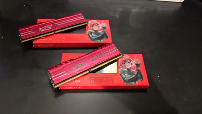 Memória XPG GAMMIX D10 2x8 3200mhz ddr4 vermelha<br>3200MHz, DDR4, Black