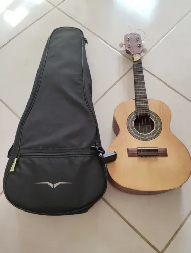 Cavaquinho Rozini