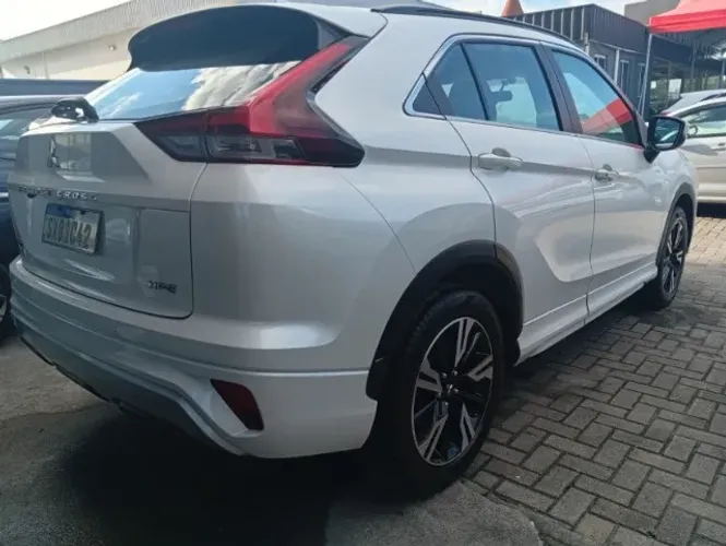 Mitsubishi Eclipse Cross HPE 1.5 16V 165cv AUT 2025