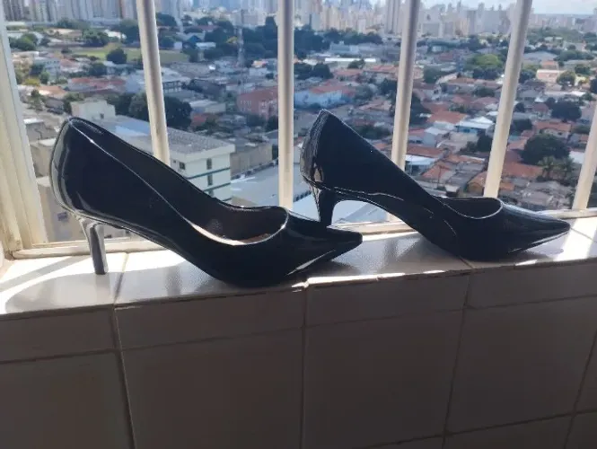 Scarpin preto Constante 38 