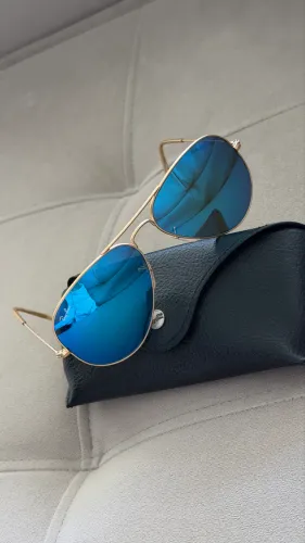 Rayban aviator espelhado azul