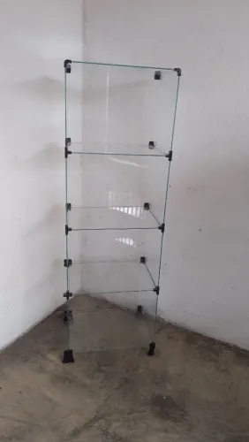 Balcão de vidro