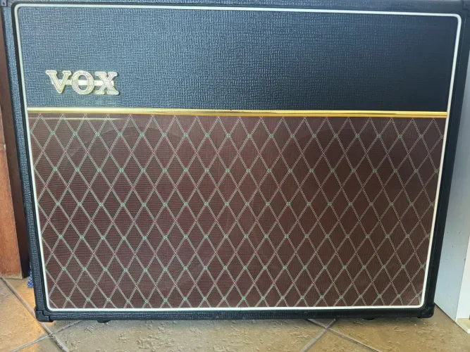 Amplificador Vox Ac15c2 valvulado 2 falantes