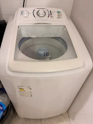 Máquina de lavar 10 KG Eletrolux