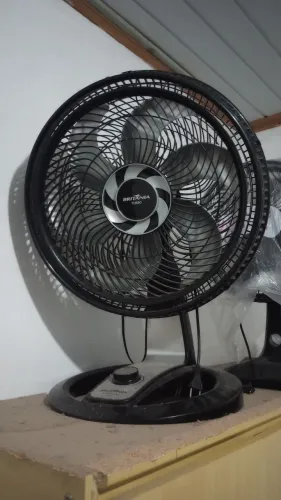 Ventilador Britânia COM DEFEITO