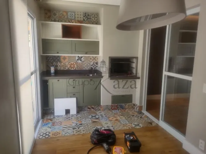 Oportunidade - Casa em Condomínio - São João - Jacareí - Condomínio das Palmeiras - 3 Dorm