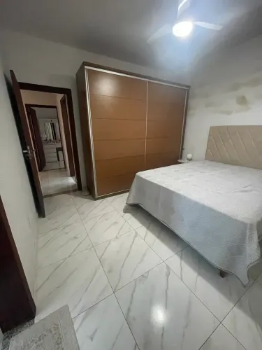 Alugo apartamento