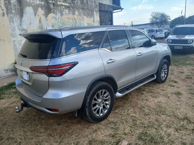 Toyota Hilux SW4 SRX 4X4 2.8 TDI 16V Dies. Aut. 2022