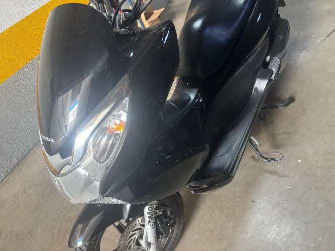PCX - Moro de procedência