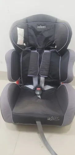 Cadeirinha automotiva Infanti (DRC)