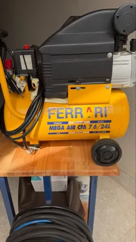 Vendo compressor de ar Ferrari