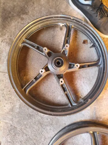 Rodas de liga leve Twister