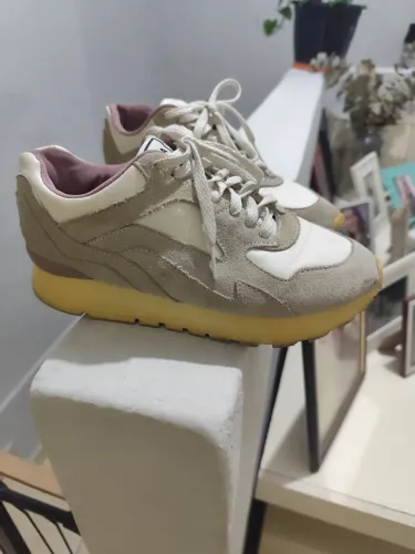 Tênis Zara original