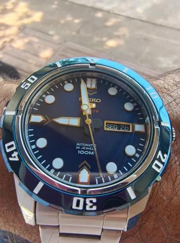 Seiko 5 Sports