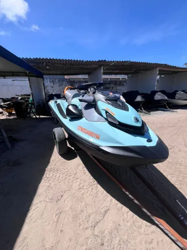 Jet ski Wake 170