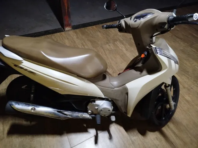 Vendo Biz bege 21/21
