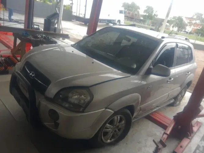 SUCATA TUCSON 2.7 V6 2007 PARA RETIRADA DE PEÇAS
