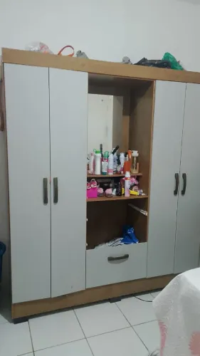 Guarda-roupa
