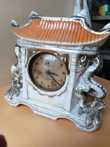 Relógio antigo porcelana 