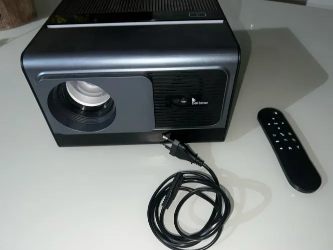 Projetor 4k Bettdow