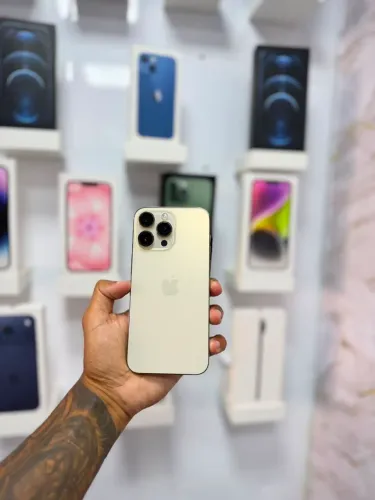 IPHONE 14 PRO MAX 128GB<br>R$ 3.199<br>100%?<br>PROMOÇÃO