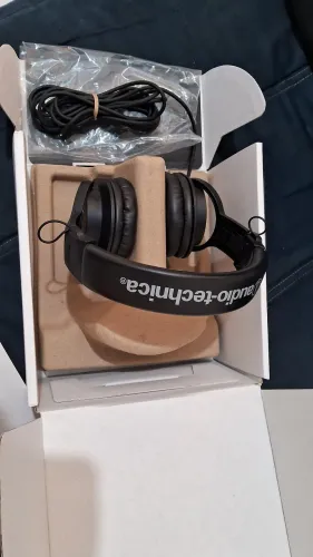 Fone de referência Audio-technica M20x