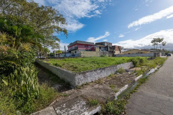 Terreno à venda, 750 m² por R$ 750.000,00 - Jardim Star - Peruíbe/SP